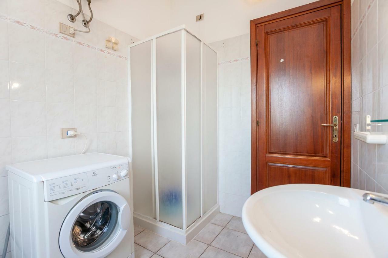 Appartamento Villino Bilo Centro San Teodoro  Esterno foto
